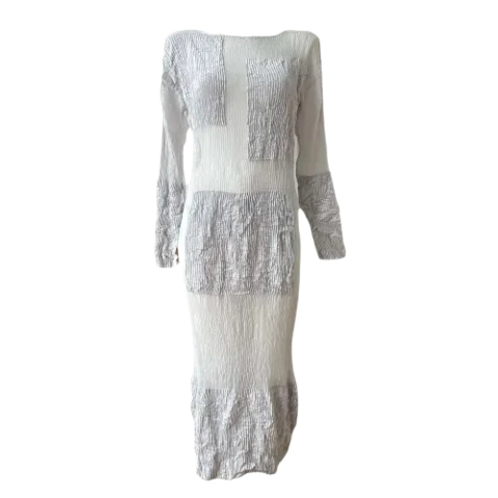 Issey Miyake Pre-owned Polyester dresses White Dames