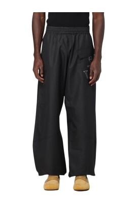 pantalon-decontracte-noir-elegant
