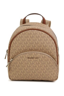 timeless-design-backpack
