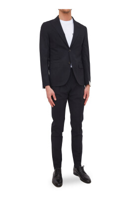 single-breasted-suit-set