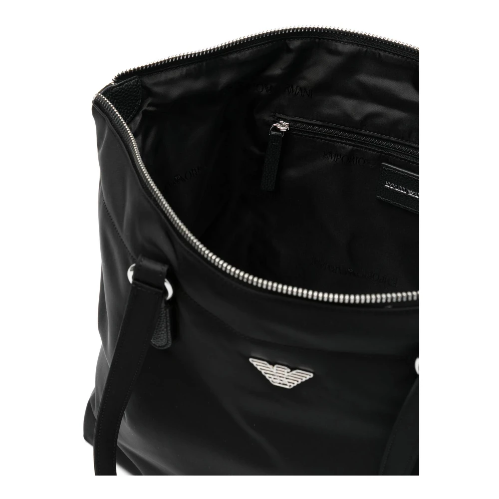 Emporio Armani Zwarte Nylon Adelaar Plaque Rits Tas Black Dames