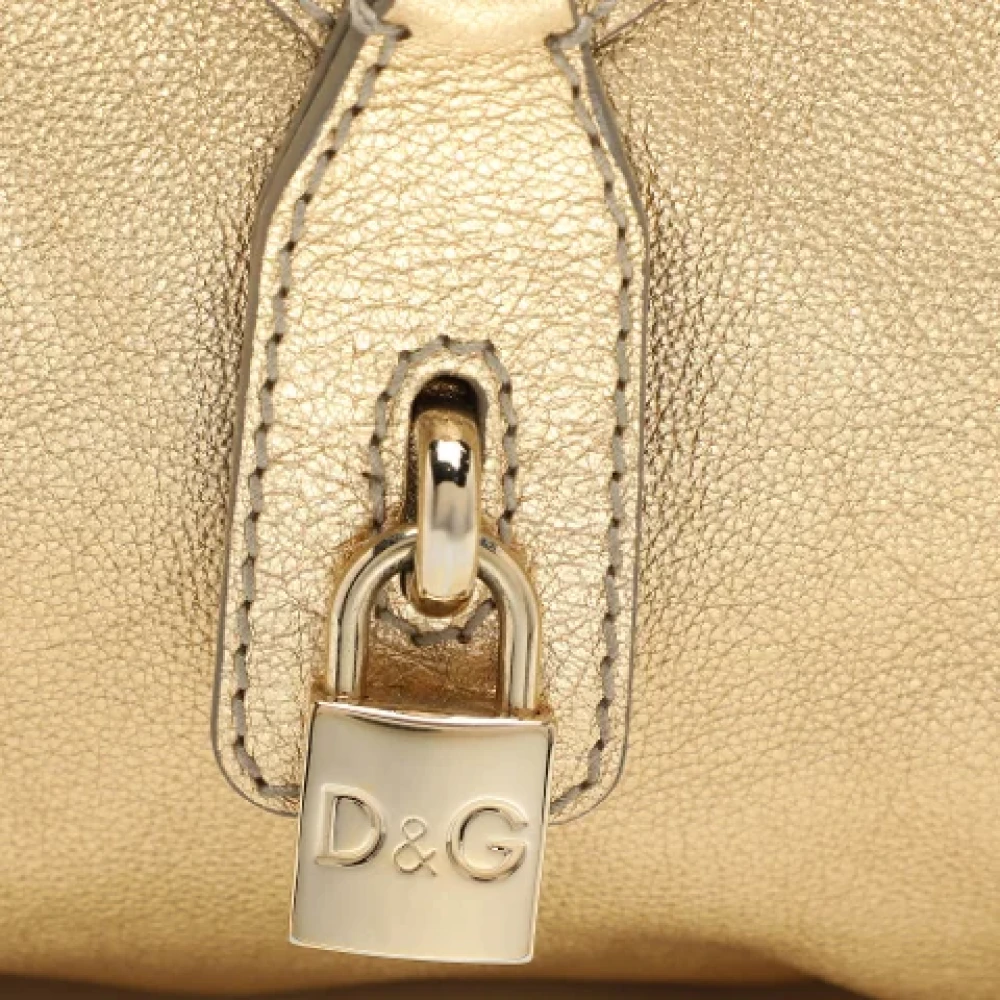 Dolce & Gabbana Pre-owned Leather handbags Yellow Dames