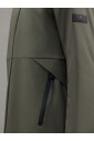 groene-trenchcoat-primaloft-minimal
