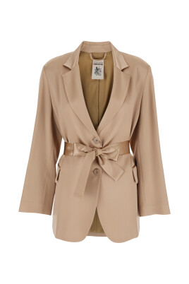 klassisk-beige-silkeblandet-jakke