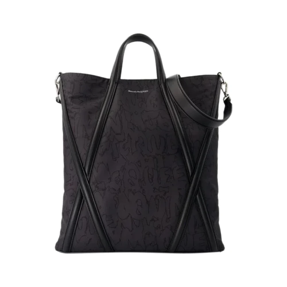 Alexander McQueen Pre-owned Nylon handbags Black Dames