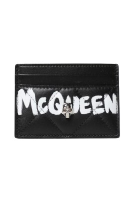 skull-quilted-card-holder