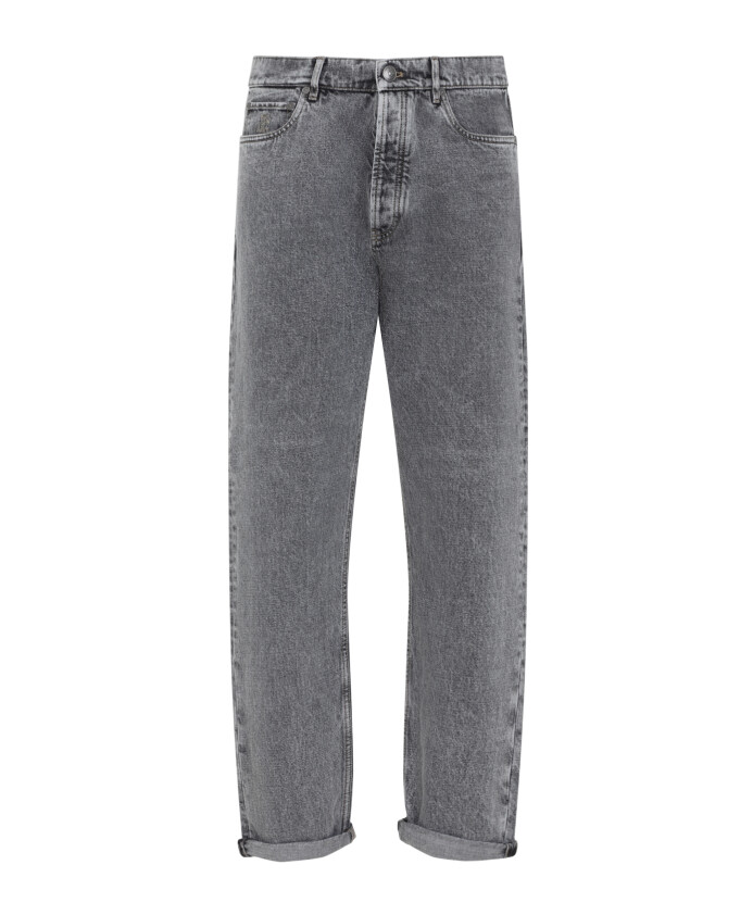 jeans-en-denim-classiques-pour-un-usage-quotidien