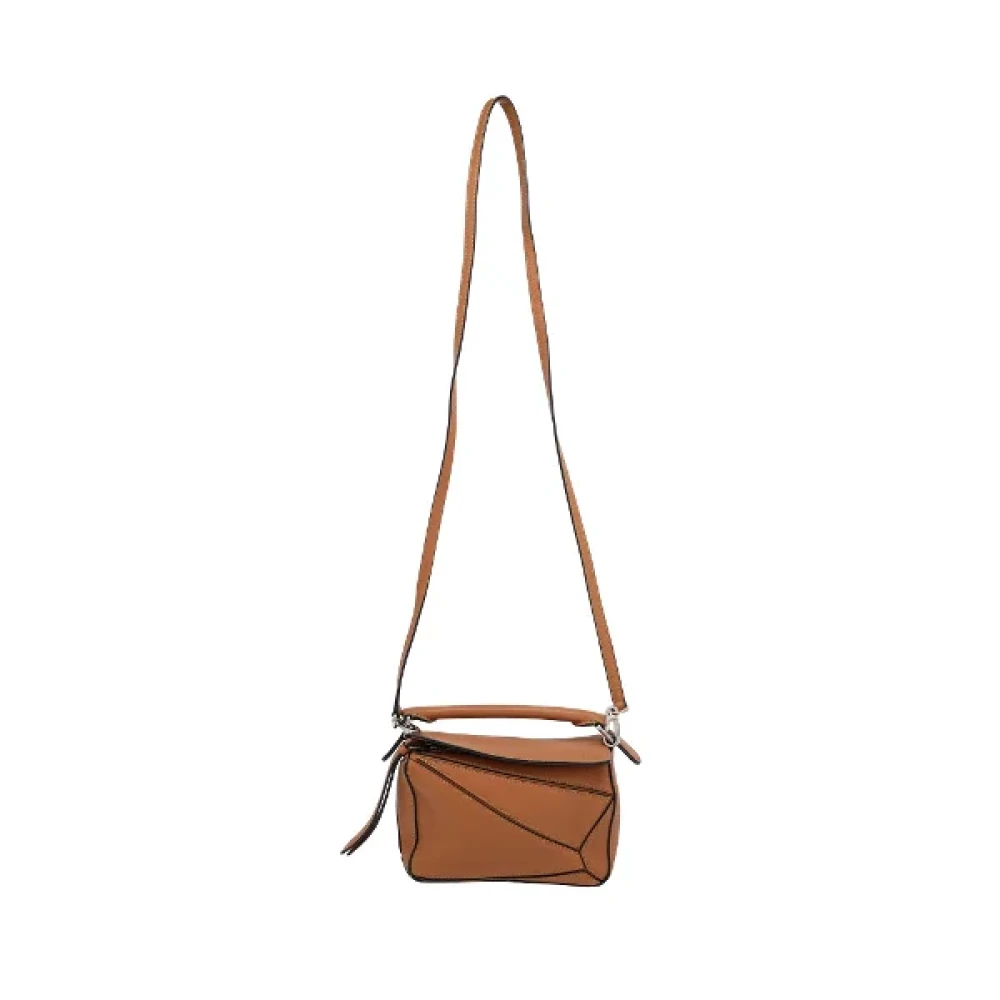 Loewe Pre-owned Leather handbags Brown Dames