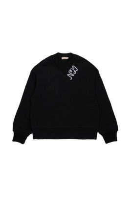 black-crewneck-sweatshirt-with-applique