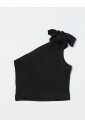 haut-a-une-epaule-avec-en-satin-cotele