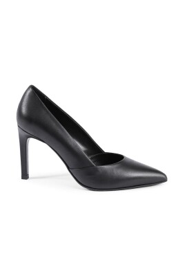 black-leather-pointed-toe-heels