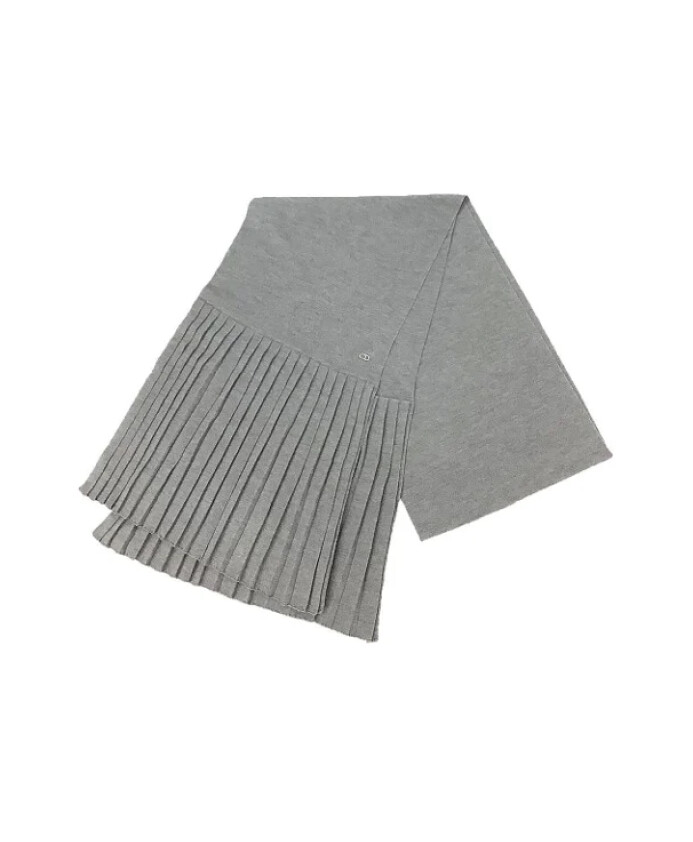 pre-owned-laine-foulards