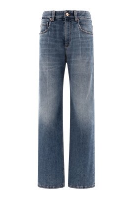 jean-bleu-style-decontracte-detail-bijou