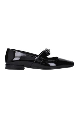 ballarines-en-cuir-verni-noir