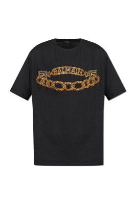 t-shirt-avec-des-appliques-scintillantes