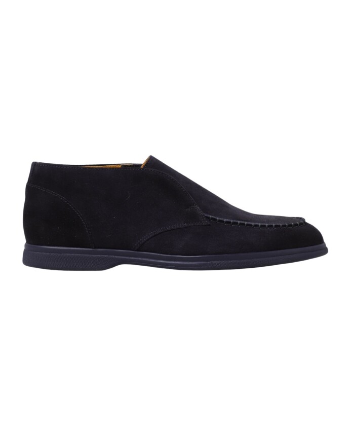elastic-chukka-moccasin-shoe