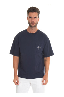 logo-pocket-oversize-t-shirt