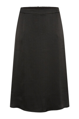 simple-black-deep-skirt