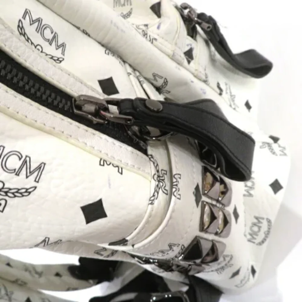 MCM Pre-owned Canvas backpacks White Dames
