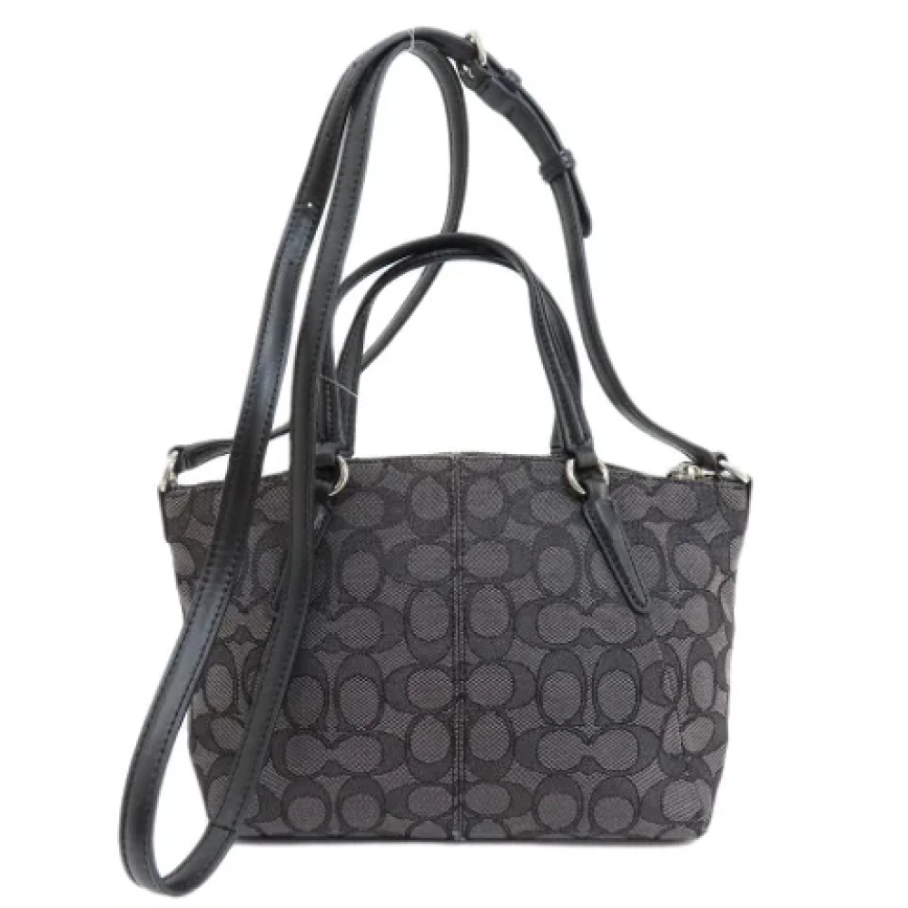 Coach Pre-owned Fabric handbags Gray Dames