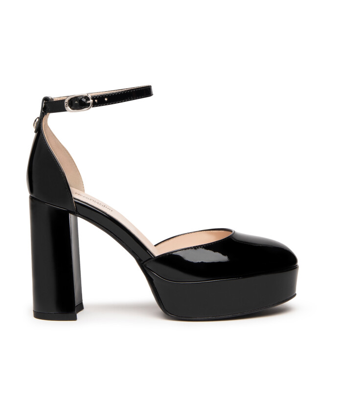 talons-noirs-a-plateforme
