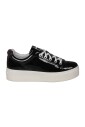 gummy-sneakers-met-rubberen-plateauzool