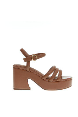 high-heel-sandals