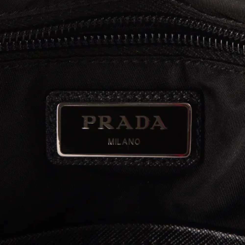 Prada Vintage Pre-owned Leather backpacks Gray Dames