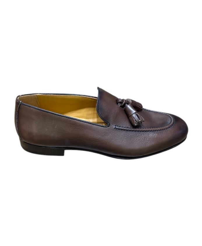 stylish-moccasin-shoes