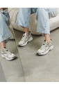 sneaker-doree-pour-femmes-elegantes
