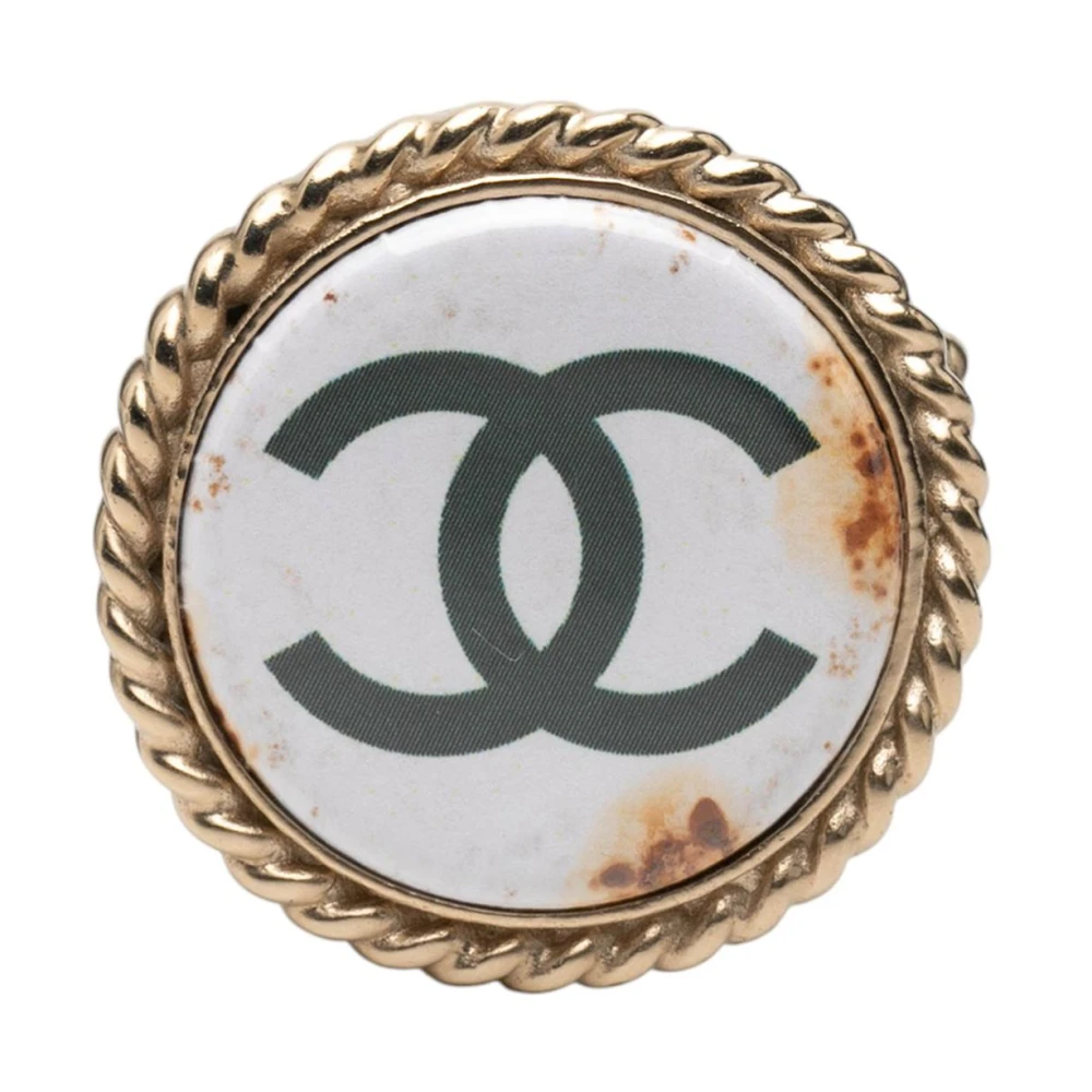 Chanel Vintage Women's White Pre-Owned Vintage Cc Logo Brooch