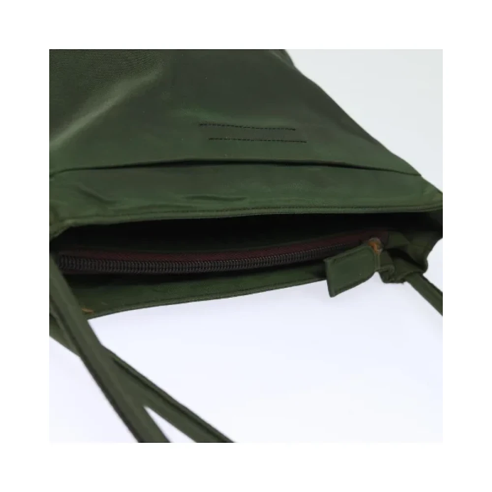 Prada Vintage Pre-owned Nylon handbags Green Dames