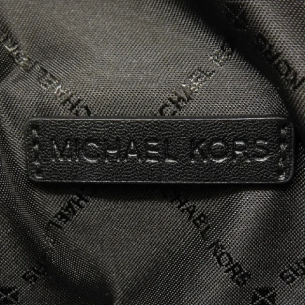 Michael Kors Pre-owned Fabric shoulder-bags Black Dames