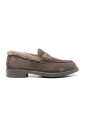 casual-grijze-loafers-met-rubberen-zool