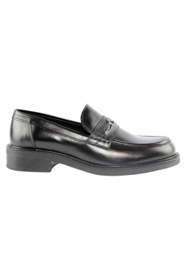 black-loafer-shoes