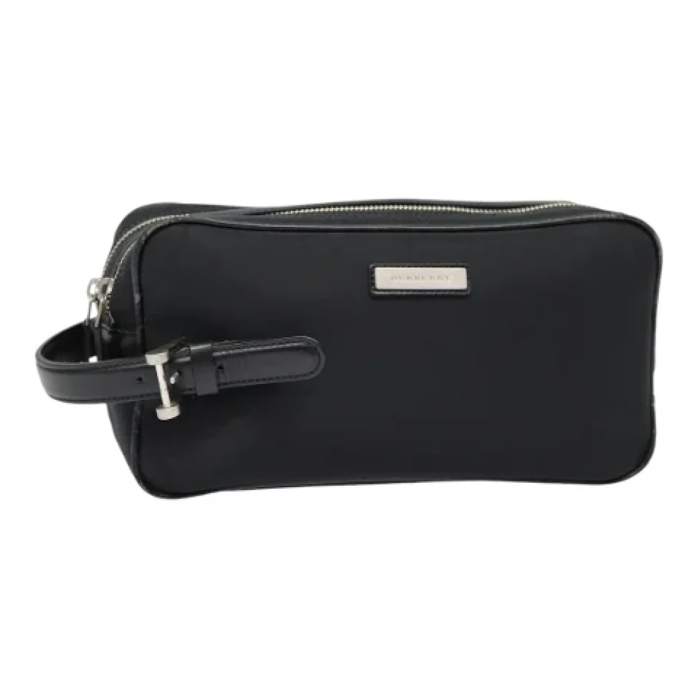 Burberry Vintage Pre-owned Nylon clutches Black Dames