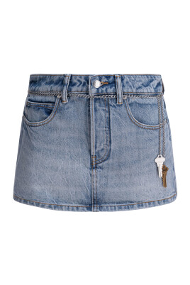 blue-high-rise-skort-with-chain-belt