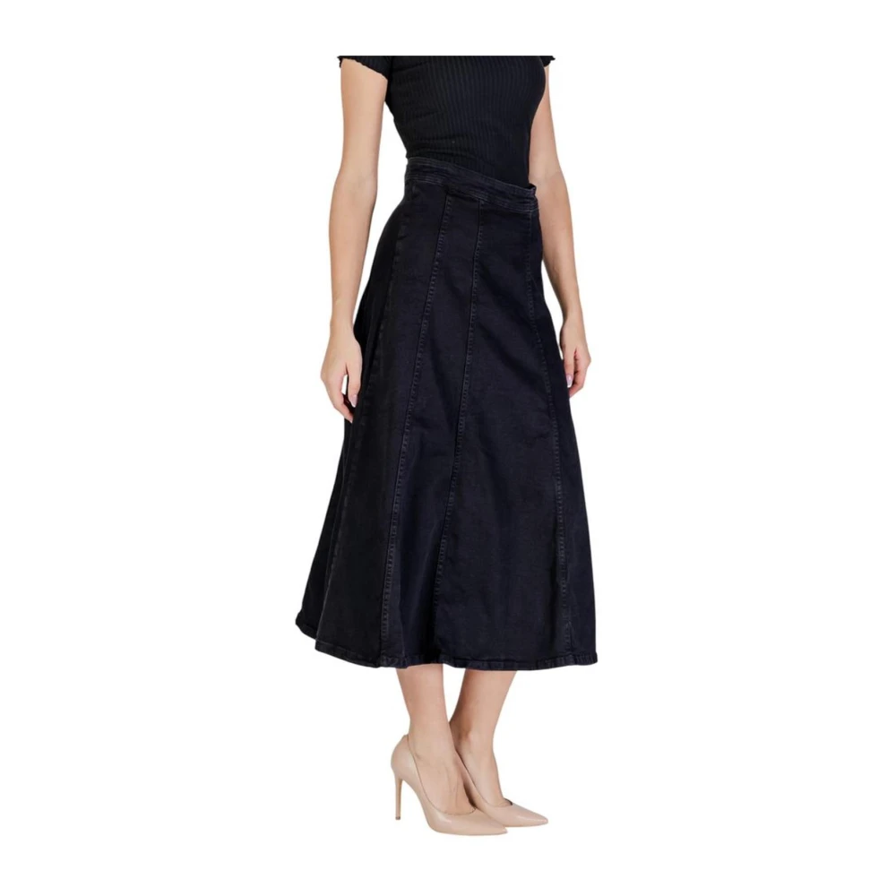 Ichi Zwarte katoenen rok met elastaan Black Dames