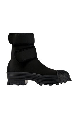 black-flat-ankle-boots-for-women