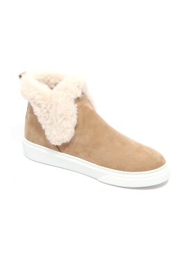 suede-slip-on-winter-boots