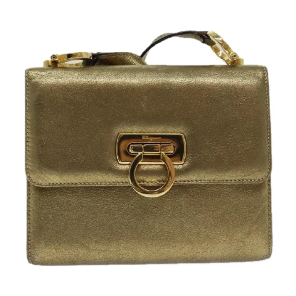 Salvatore Ferragamo Pre-owned Leather shoulder-bags Yellow Dames
