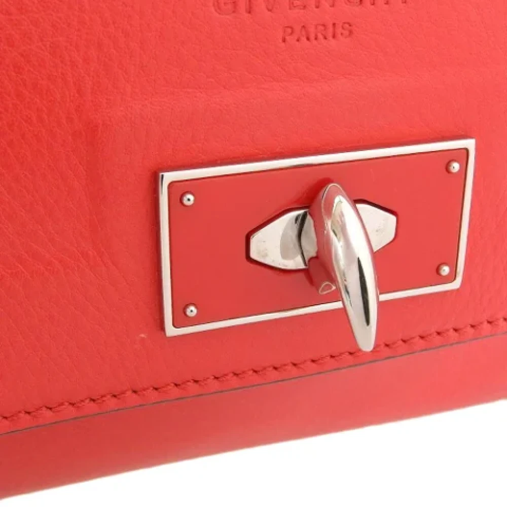 Givenchy Pre-owned Leather handbags Red Dames