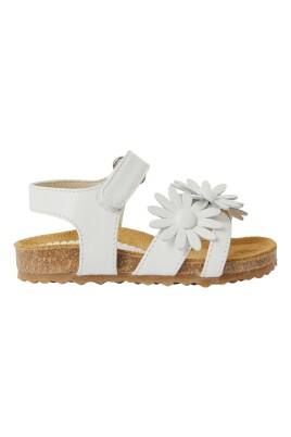 white-low-sandals