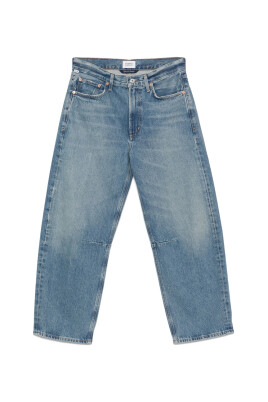 light-blue-classic-five-pocket-jeans