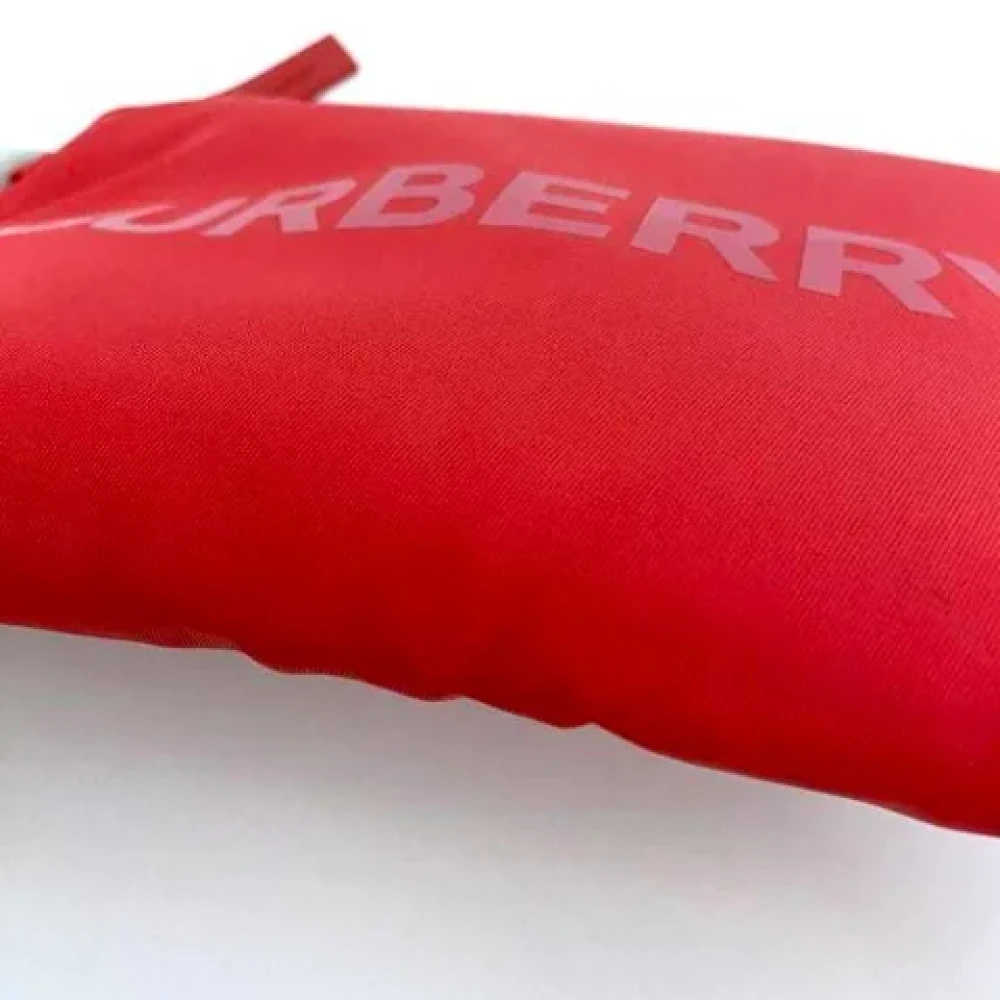 Burberry Vintage Pre-owned Nylon clutches Red Dames