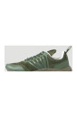 runner-sneakers