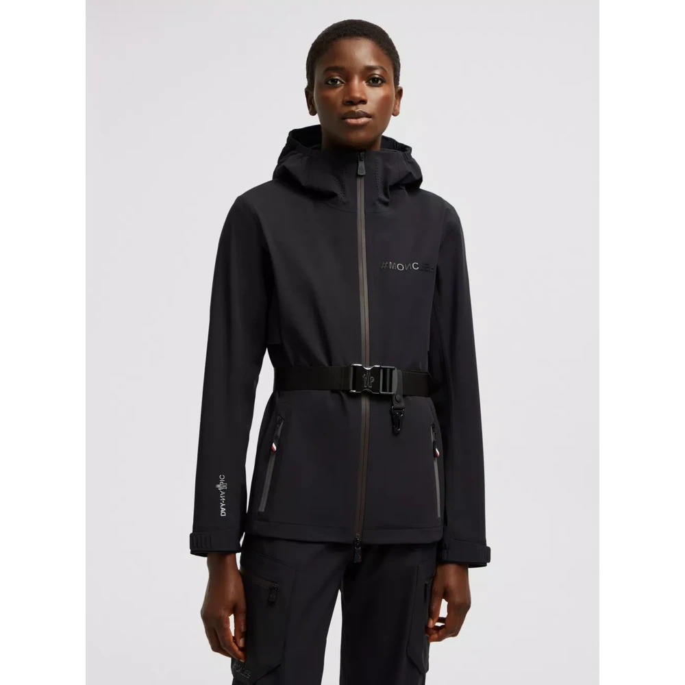 Moncler Zwarte jassen met warmte-gesealde naden Black Dames