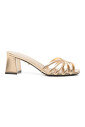 mules-en-cuir-dore-a-bout-carre