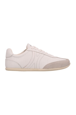 casual-lace-up-sneaker