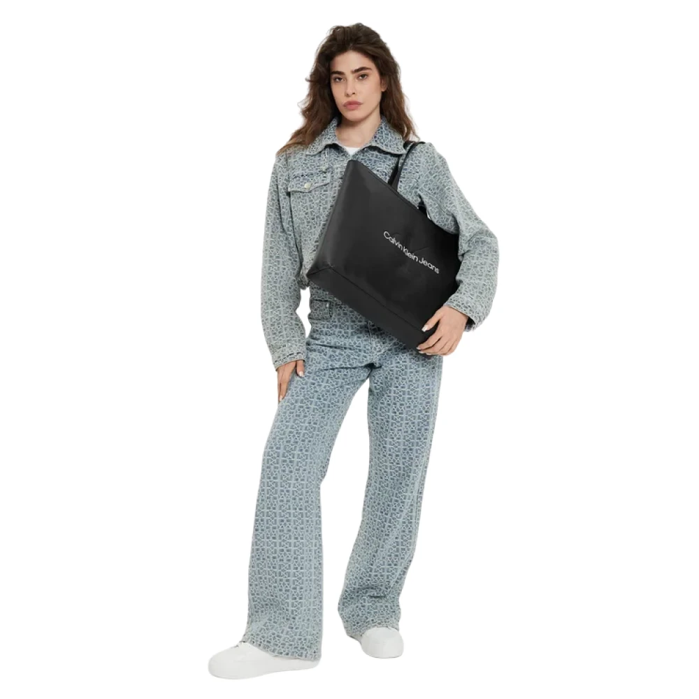 Calvin Klein Zwarte Eco Leren Tote Tas Black Dames